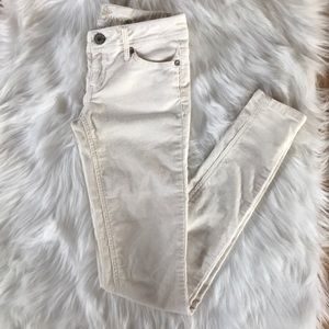 Corduroy skinny jeans